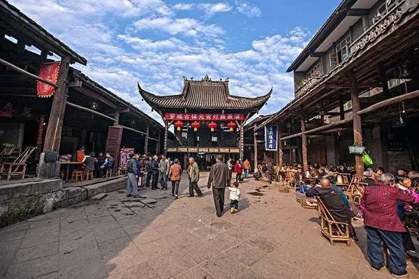 国家金融局新疆局:深入领会学习中央纪委三次全会精神